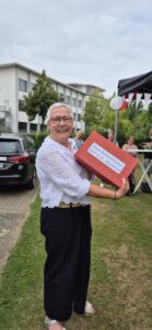 Gezeigt wird Walburga Densborn im Rahmen ihrer Ehrung nach 30 Jahren Engagement für den SkF